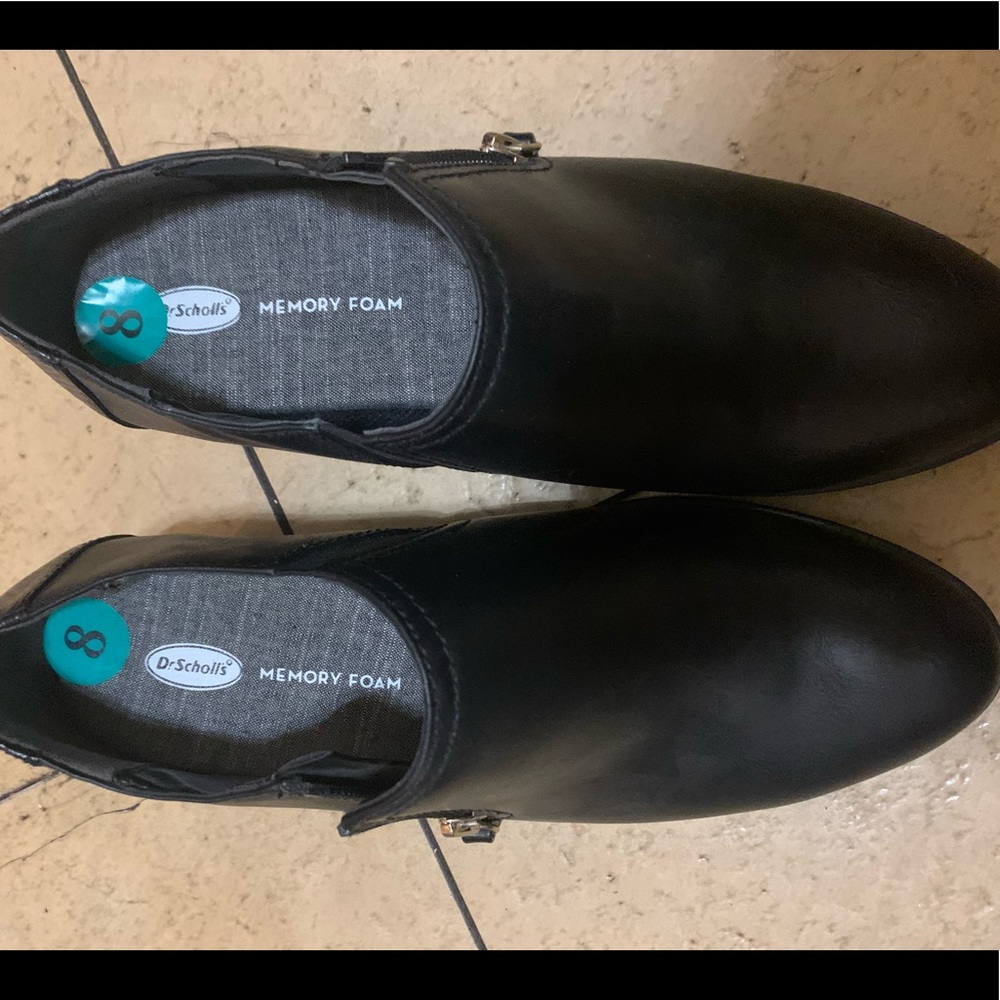 Dr. Scholl’s Memory Foam Black Booties